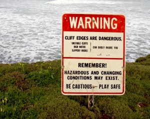 sign warning of dangerous cliffs
